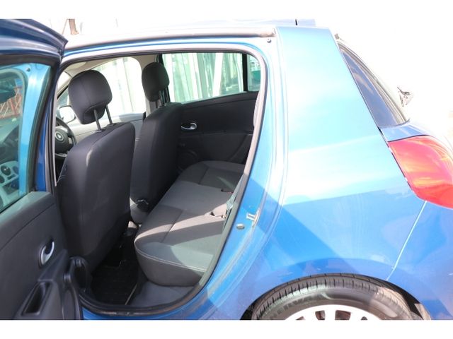 RENAULT LUTECIA