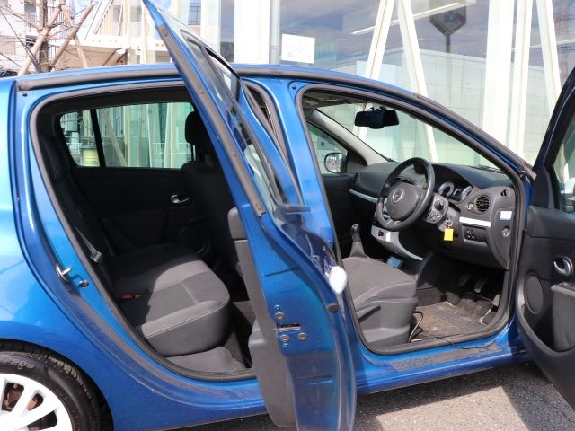 RENAULT LUTECIA