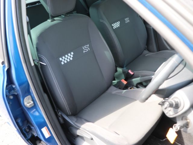 RENAULT LUTECIA
