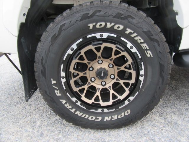 HILUX 4WD