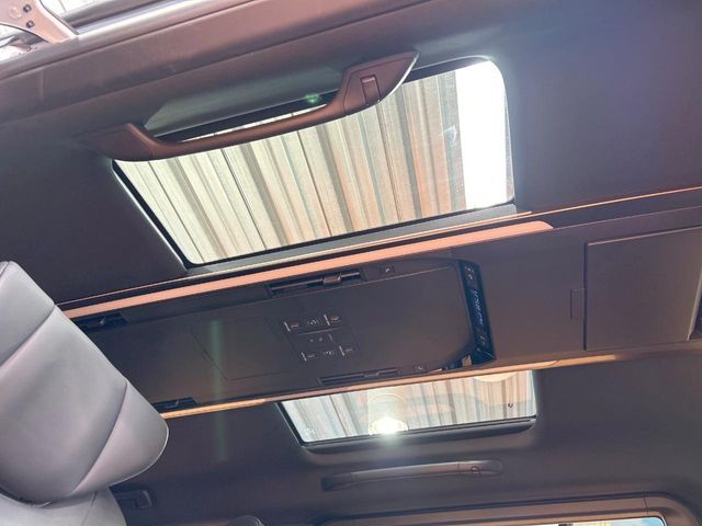 ALPHARD hybrid