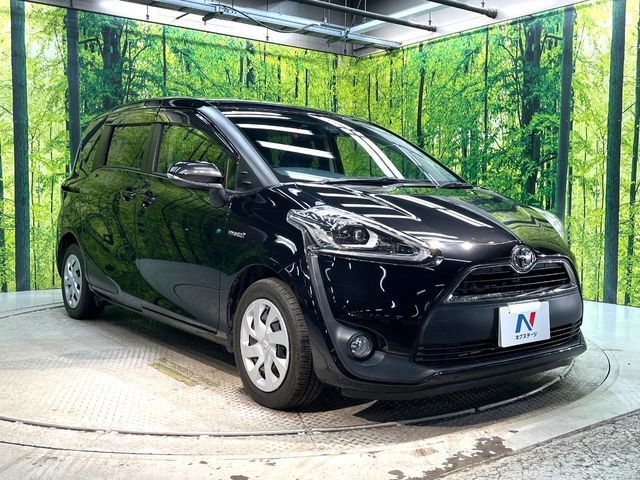 SIENTA HYBRID