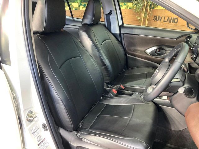 YARIS CROSS HYBRID