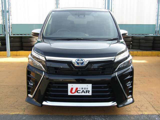 VOXY HYBRID
