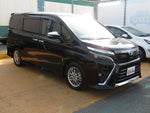 VOXY HYBRID