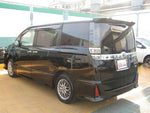 VOXY HYBRID