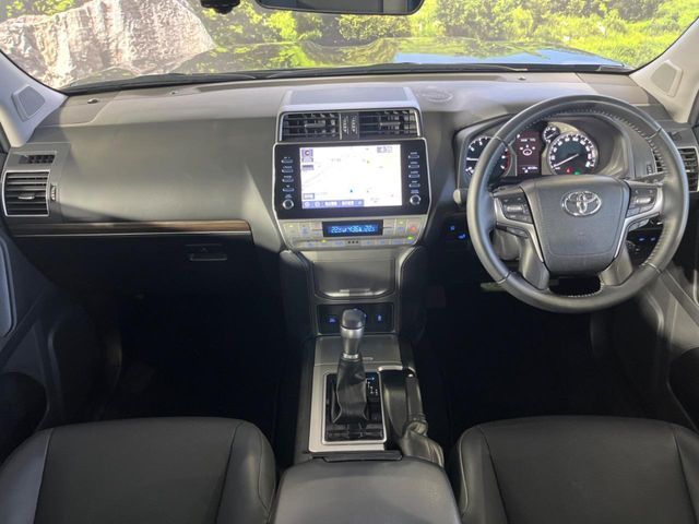 LANDCRUISER PRADO