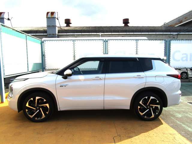 OUTLANDER PHEV