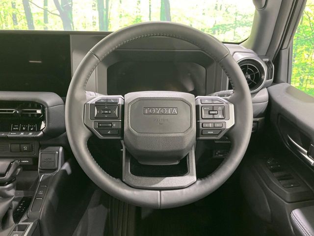 LANDCRUISER 250