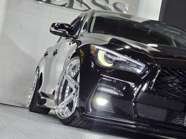 SKYLINE