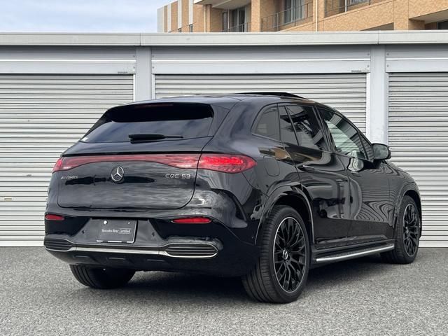 MERCEDES AMG EQE SUV