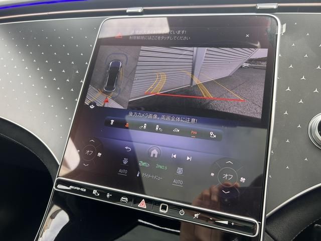 MERCEDES AMG EQE SUV