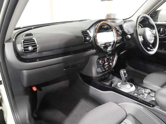 MINI COOPER S CLUBMAN