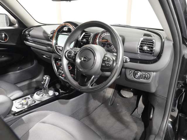 MINI COOPER D CLUBMAN