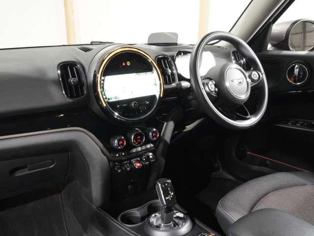 MINI COOPER D CROSSOVER