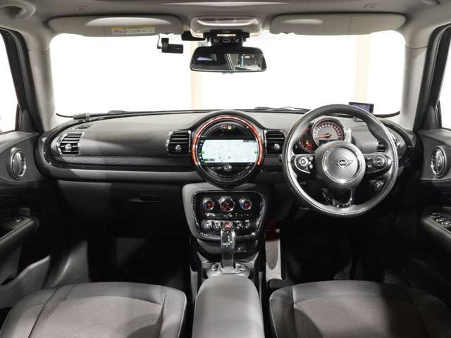 MINI COOPER D CLUBMAN