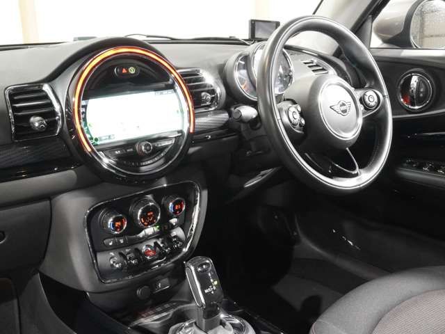MINI COOPER D CLUBMAN