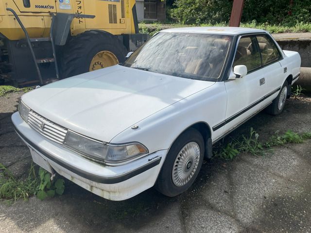 MARK2 sedan