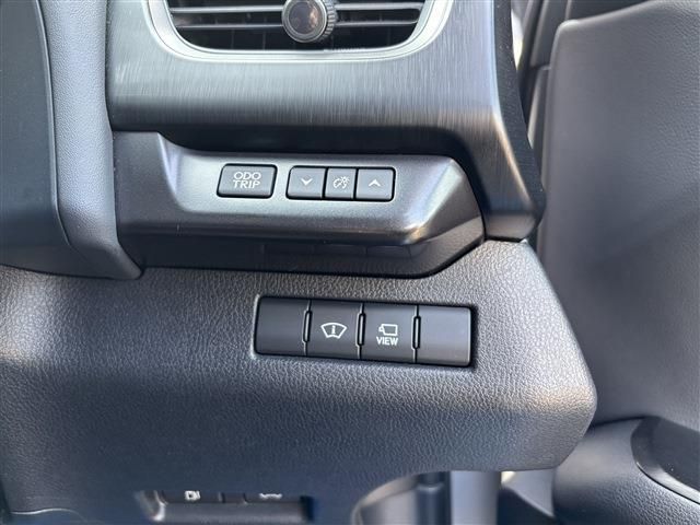 LEXUS UX250h