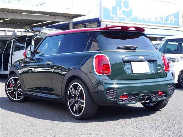 BMW MINI