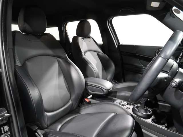 MINI COOPER D CROSSOVER