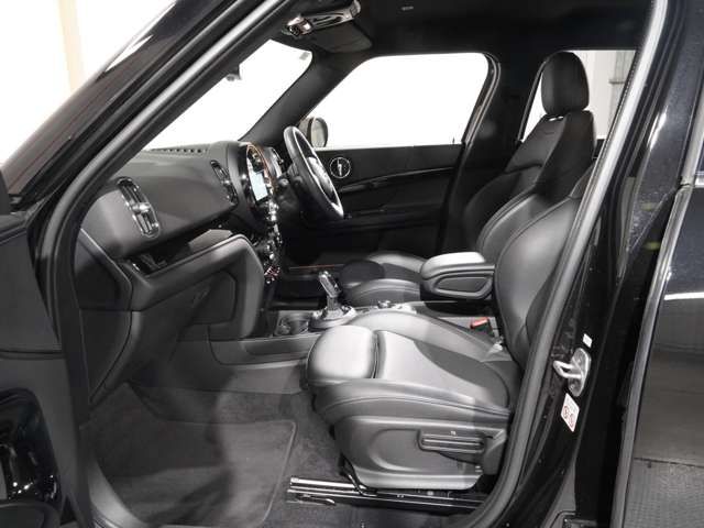 MINI COOPER D CROSSOVER