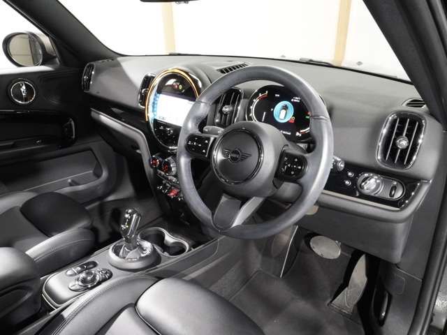 MINI COOPER D CROSSOVER