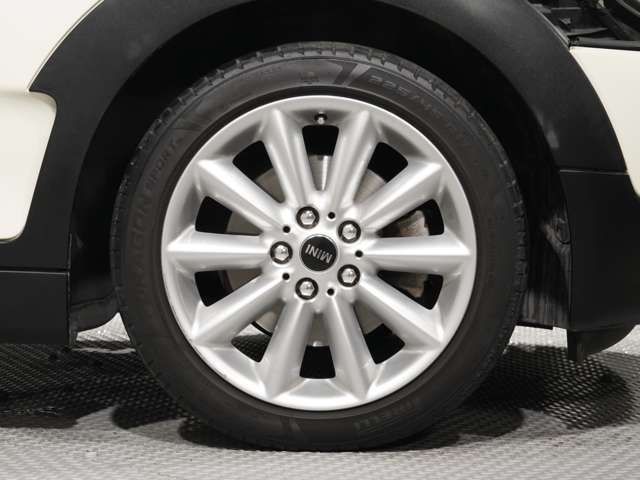 BMW MINI COOPER D CLUBMAN