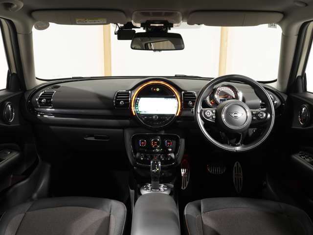 MINI COOPER CLUBMAN