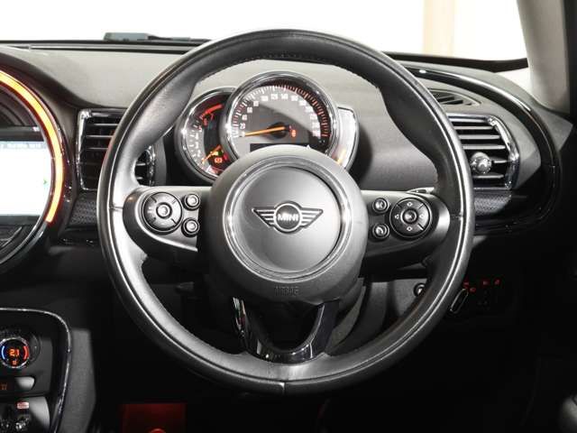 MINI COOPER CLUBMAN