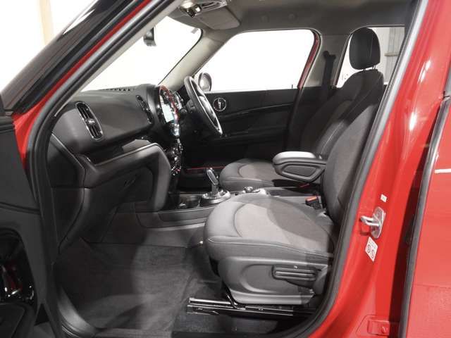 MINI COOPER D CROSSOVER