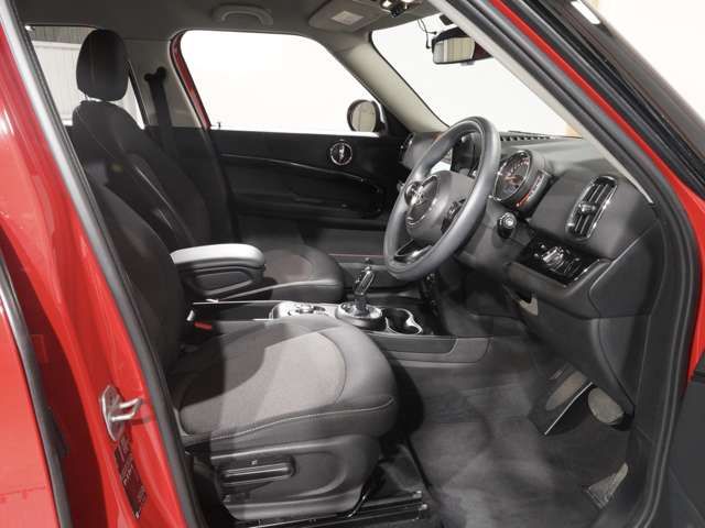 MINI COOPER D CROSSOVER