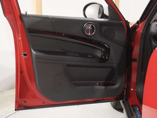 MINI COOPER D CROSSOVER