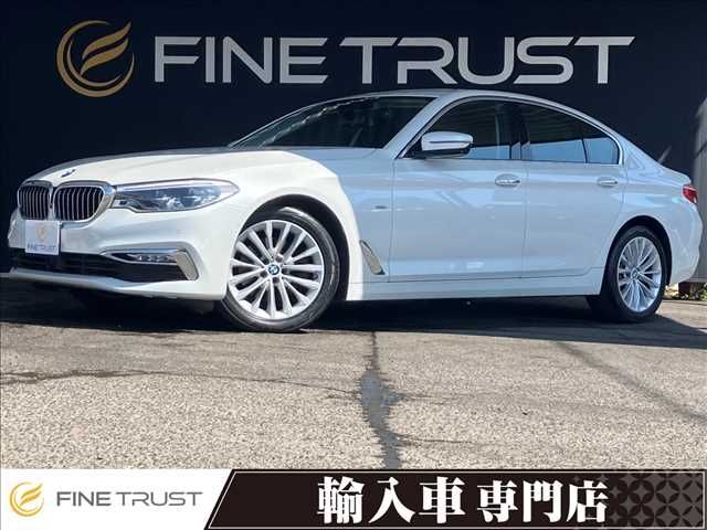 BMW 5 Series sedan