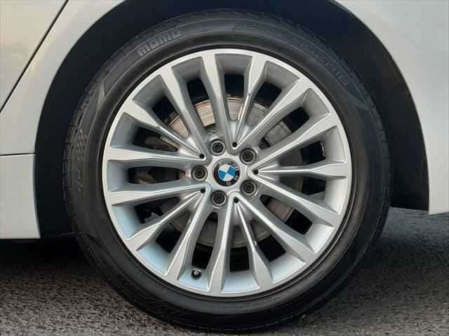 BMW 5 Series sedan