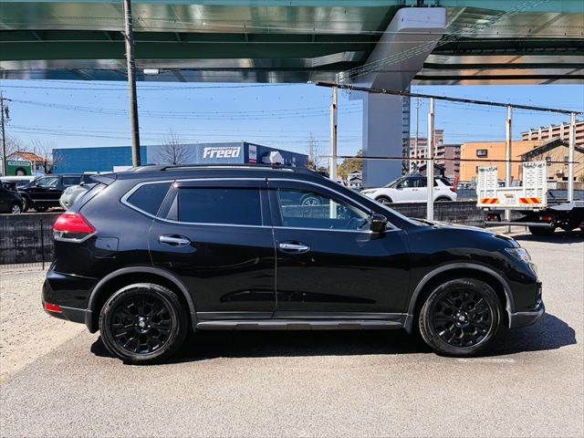X-TRAIL 4WD