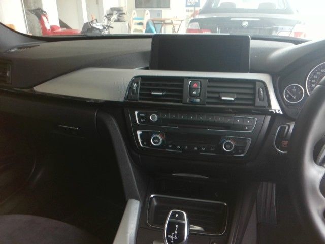 BMW 3 Series sedan