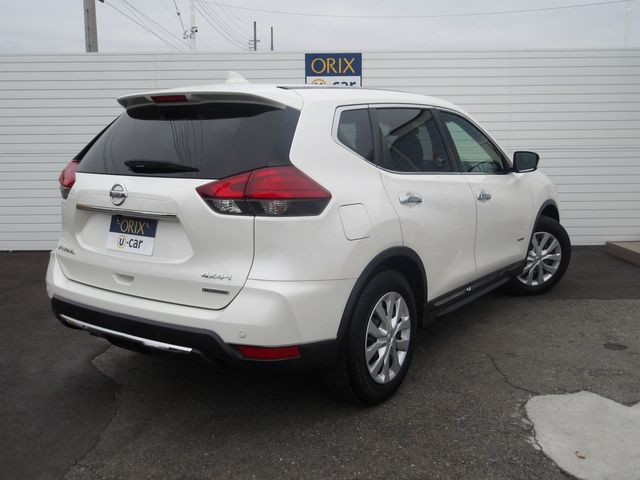 X-TRAIL HYBRID 4WD