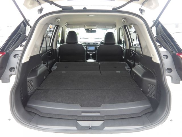 X-TRAIL HYBRID 4WD