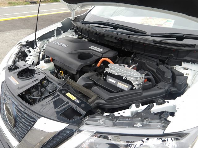 X-TRAIL HYBRID 4WD