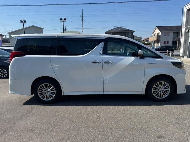 ALPHARD hybrid 4WD