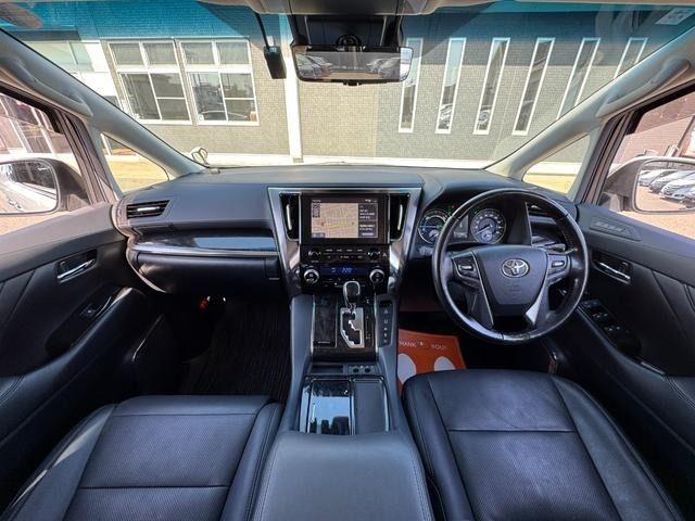 ALPHARD hybrid 4WD
