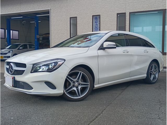 MERCEDES BENZ CLA Shooting Brake
