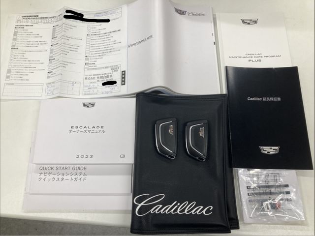 CADILLAC ESCALADE