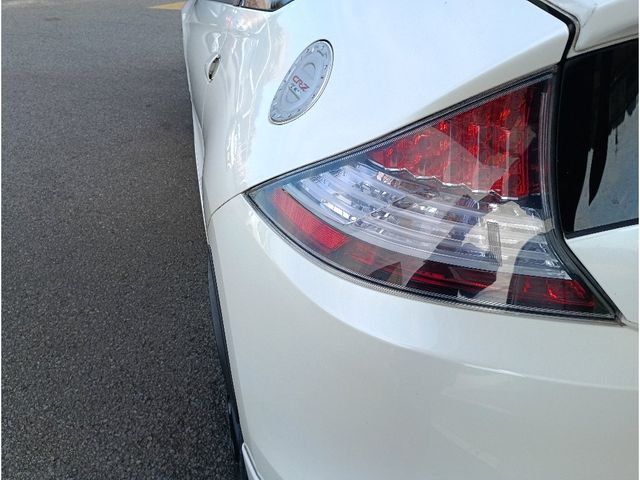 CR-Z