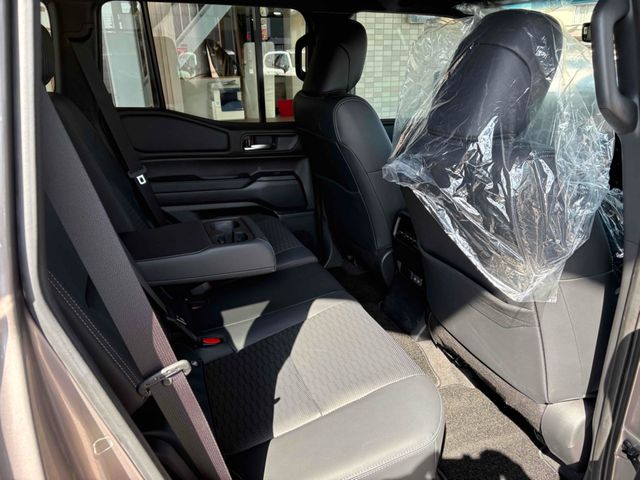 LANDCRUISER 250