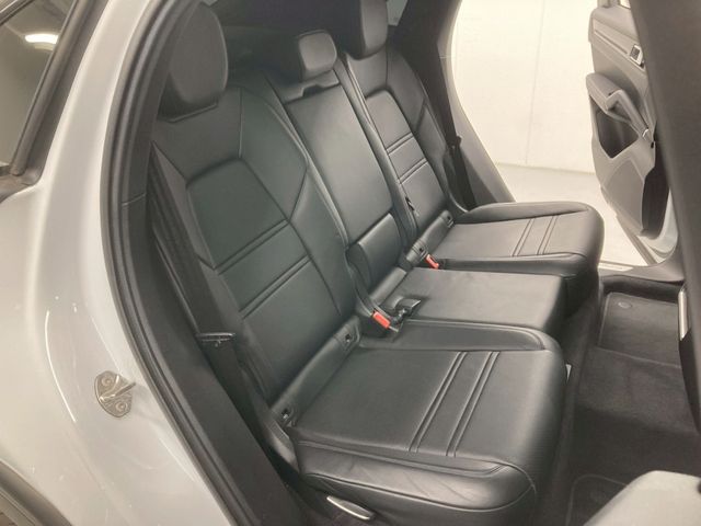 PORSCHE Cayenne coupe