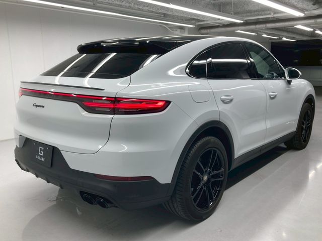 PORSCHE Cayenne coupe