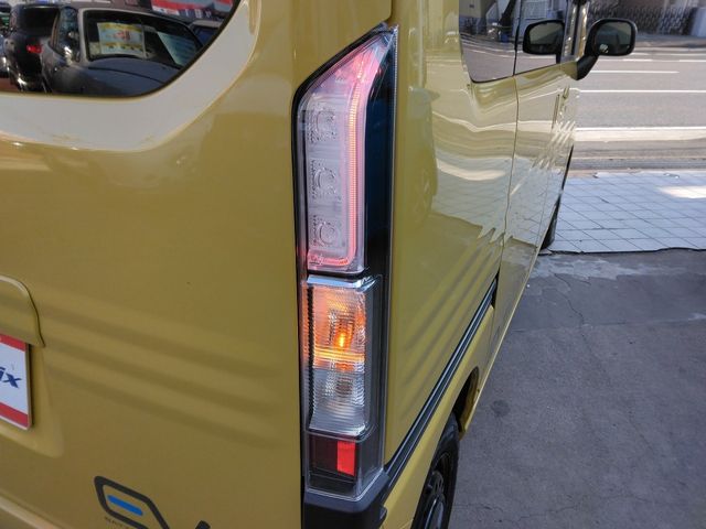 N-VAN e: