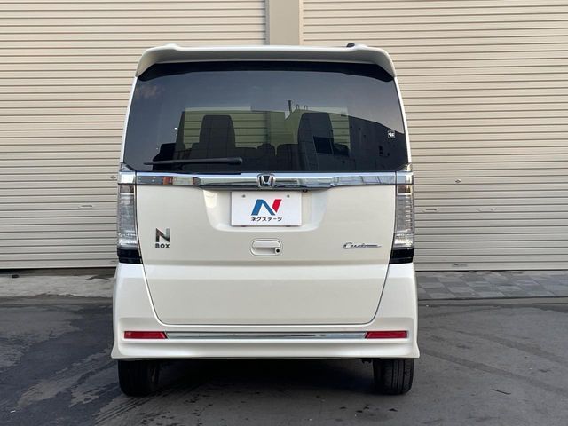N BOX CUSTOM